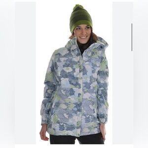 686 Womens snowboard/ski jacket Size Small Fully Equipped Multicolor